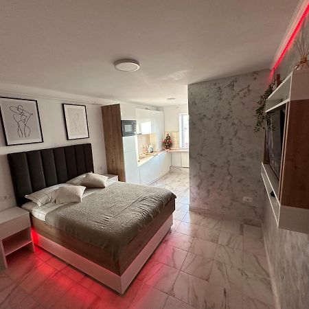 Exclusiv Room Iasi Eksteriør bilde